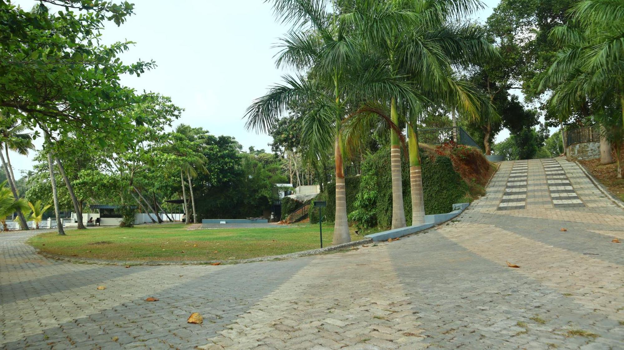 Ripples Service Villas Kollam Exterior foto